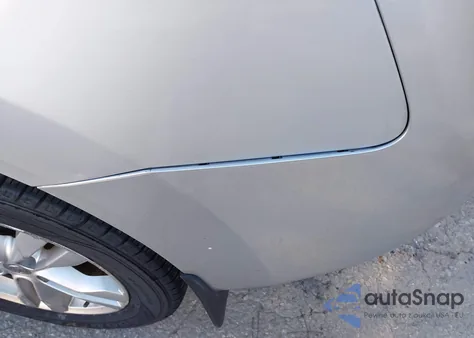 2013 Nissan Rogue Sv z USA, uszkodzony, nr VIN JN8AS5MV0DW620727